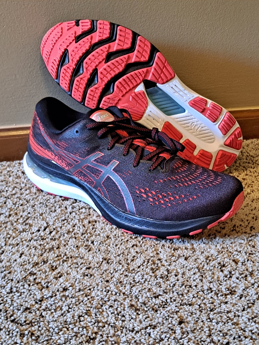 ASICS Gel Kayano 28 Men's Running Shoes Size 12
